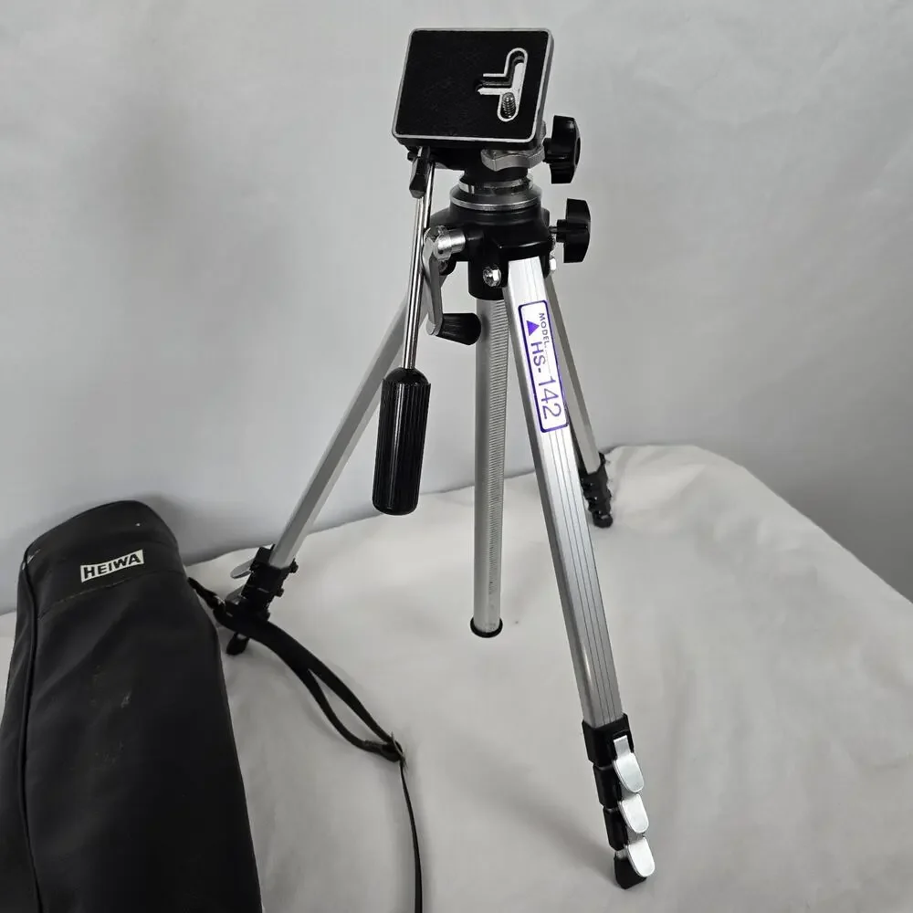 Heiwa Camera Tri-Pod HS-142 Black Silver Adjustable 16